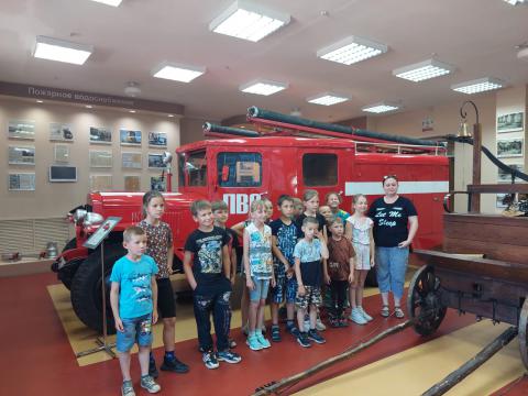 Усть-Кудинские школьники посетили музей МЧС