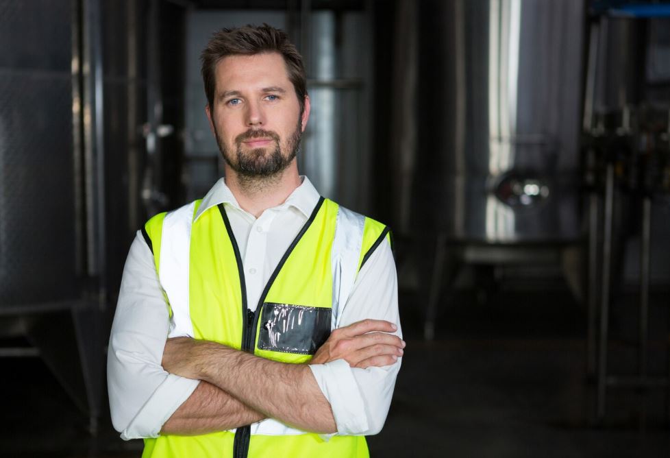 Руководитель участка металлообработки на производстве