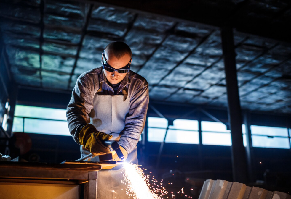 Сварочные работы на производстве
