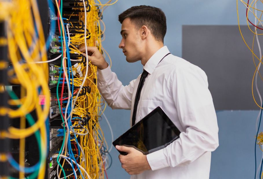 Карьерный рост специалиста по инфокоммуникационным сетям и системам связи