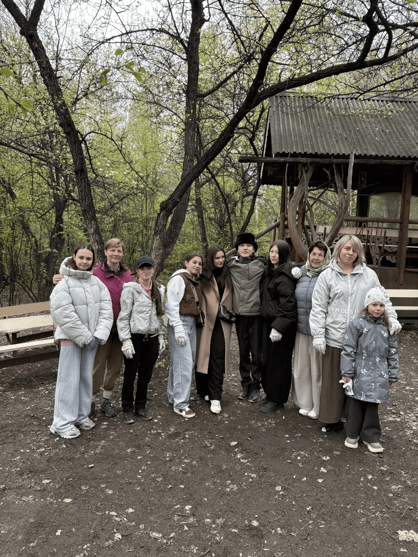 Мы объединяемся, чтобы сделать любимое место отдыха иркутян и гостей города ещё опрятнее и комфортнее: марафон «Зелёных дел» в Ботаническом саду ИГУ