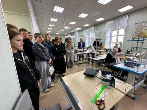 В мире машин и металла: Профориентационная поездка в Иркутский техникум машиностроения
