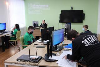 Умение программировать также важно, как умение читать.