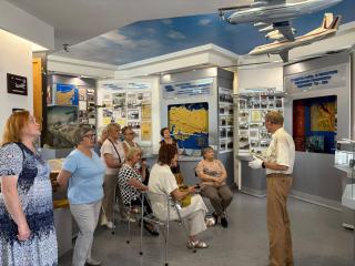 Серебряный Клуб Иркутска открыл для себя историю авиации в музее Аэропорта Иркутск